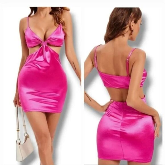 NEW Just Quella Satin Cut Out Bodycon Barbie Dress in Rose Size Small (4-6) - Picture 1 of 13
